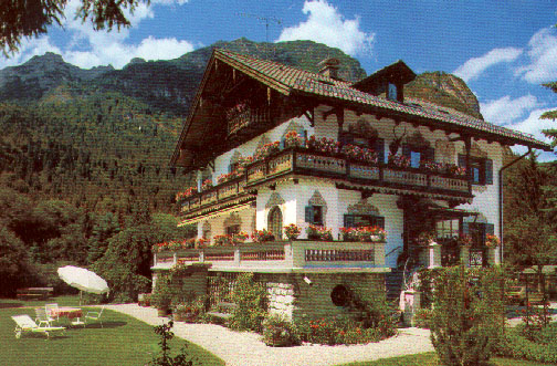 garmish.JPG (94809 bytes)