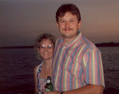 hankcar.jpg (23037 bytes)