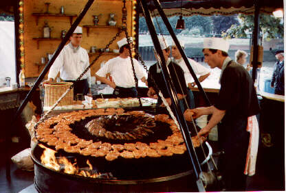 steak.jpg (32827 bytes)